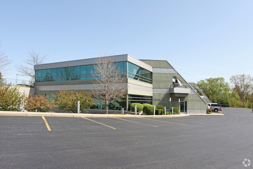 More Photos Of 550 3 Mile Rd NW, Grand Rapids Medical For Lease