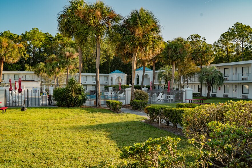 More Photos Of 1153 Airport Rd, Jacksonville Hotel For Sale