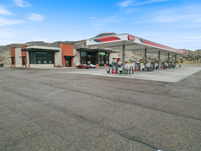 More Photos Of 2055 S & State St, Salina Service Station For Sale