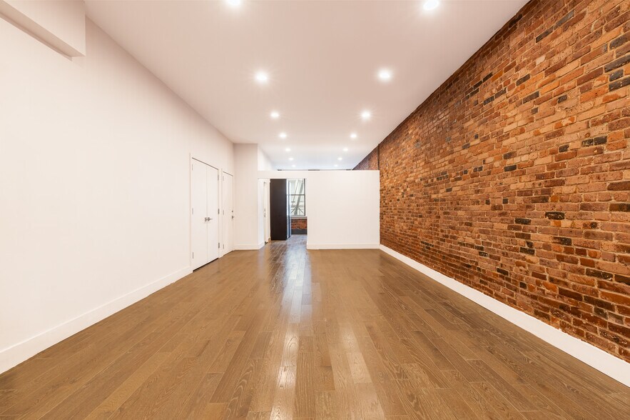 More Photos Of 302 Canal St, New York Apartments For Sale