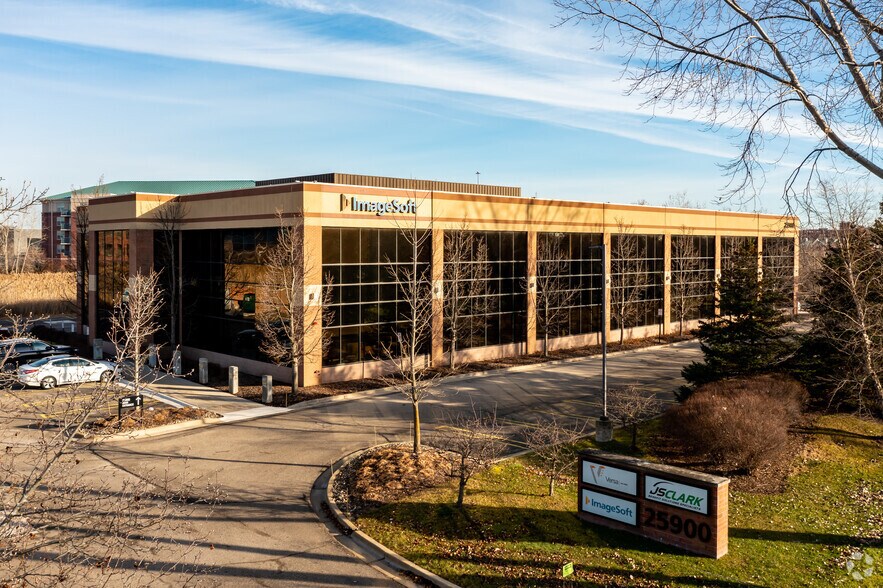 More Photos Of 25900 W 11 Mile Rd, Southfield Office For Sale