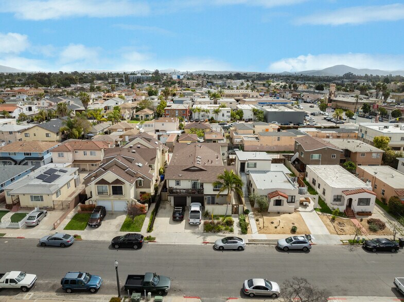 More Photos Of 4433-4437 Winona Ave, San Diego Apartments For Sale