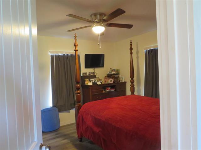 More Photos Of 310 Cortez Trl, Buchanan Dam Trailer Camper Park For Sale