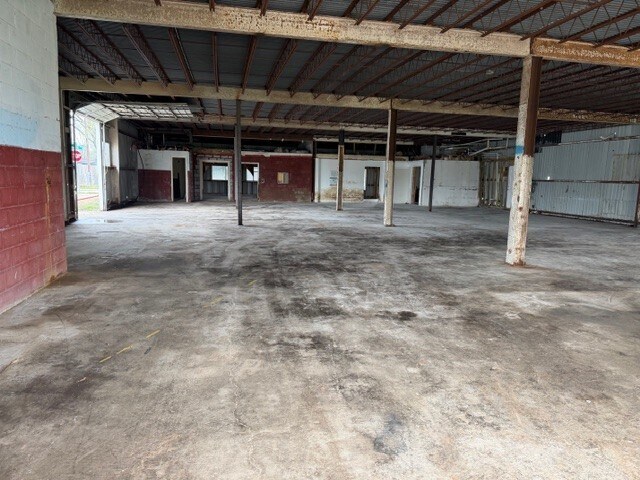 More Photos Of 5834 Josephine St, Pearland Warehouse For Sale