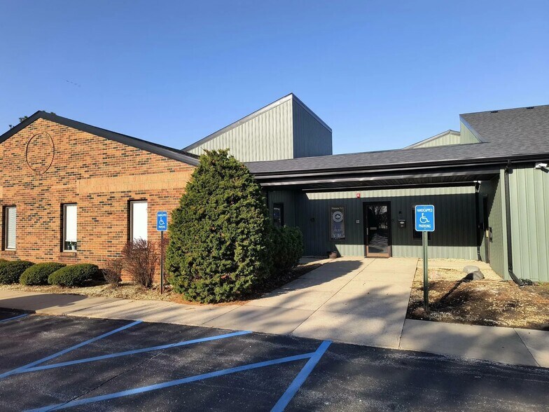 More Photos Of 101-109 W 79th Ave, Merrillville Office For Lease