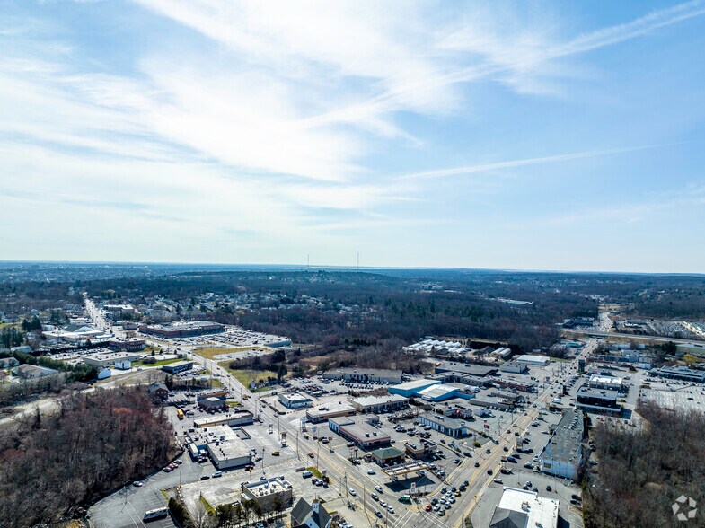 More Photos Of 1350 Hartford Ave, Johnston Fast Food For Lease