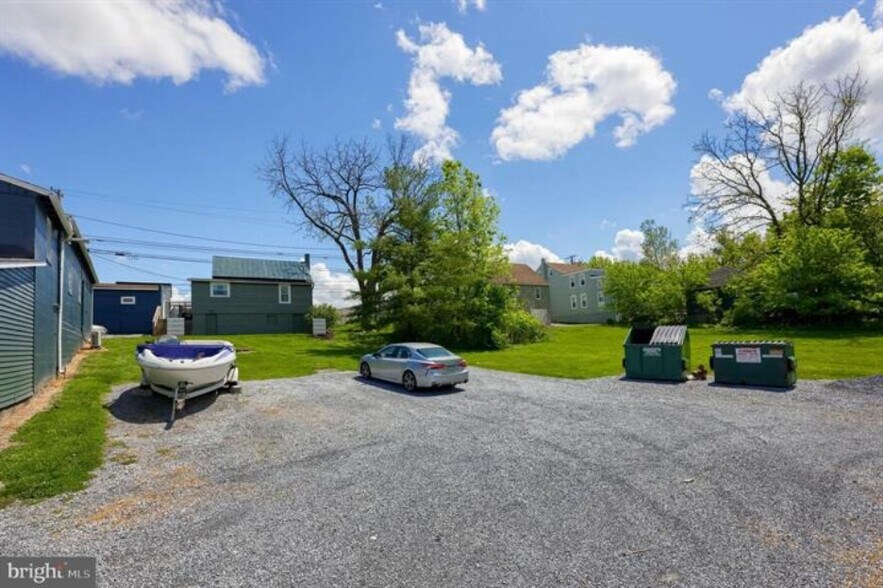 More Photos Of 938 Lititz Pike, Lititz Flex For Sale