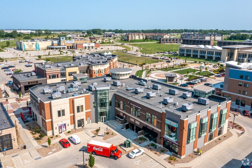 More Photos Of 1615 SW Main St, Ankeny General Retail For Lease