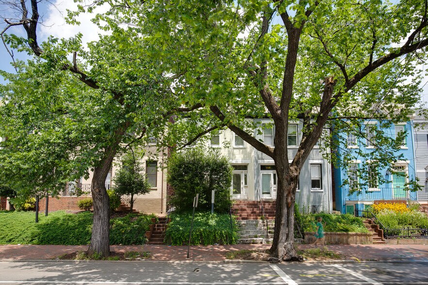 More Photos Of 1320 W Main St, Richmond Office Residential For Sale