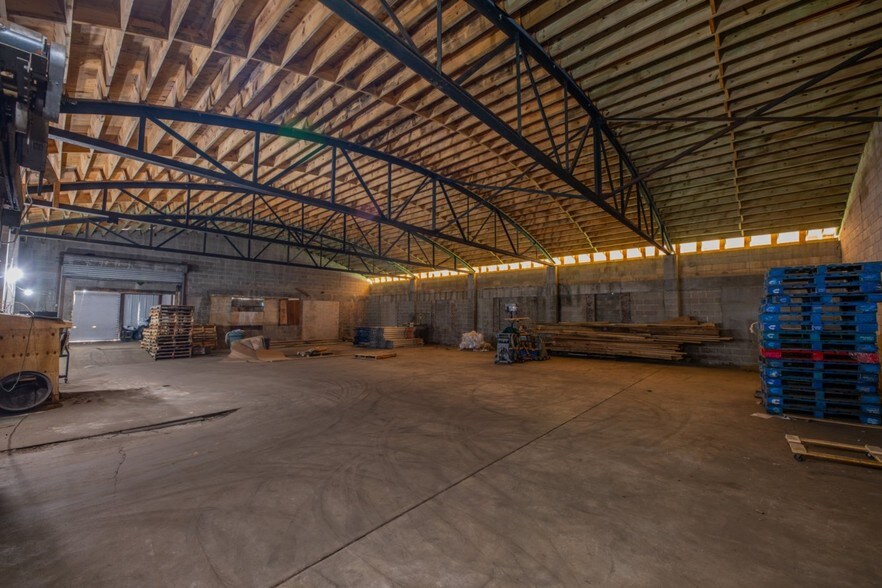 More Photos Of 1795 King Street Ext, North Charleston Warehouse For Sale