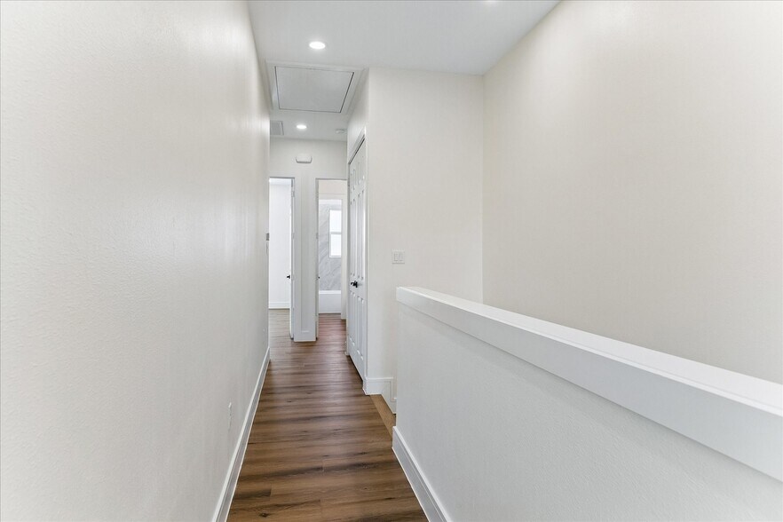 More Photos Of 5106 Ricky St, Houston Specialty For Sale