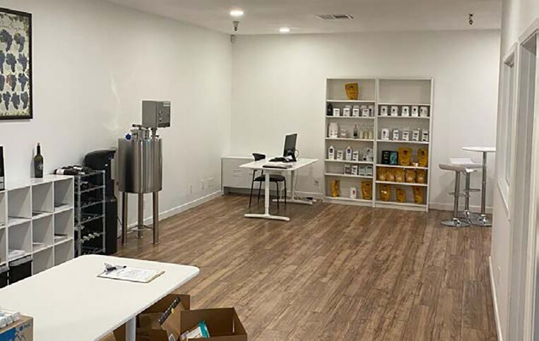 More Photos Of 902 Enterprise Way, Napa Light Manufacturing For Lease