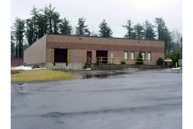 More Photos Of 246 Suffolk Ln, Gardner Manufacturing For Sale