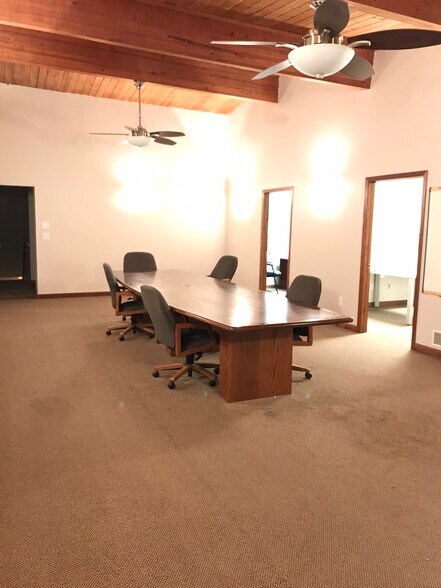 More Photos Of 129 Main Ave, Gary Warehouse For Lease