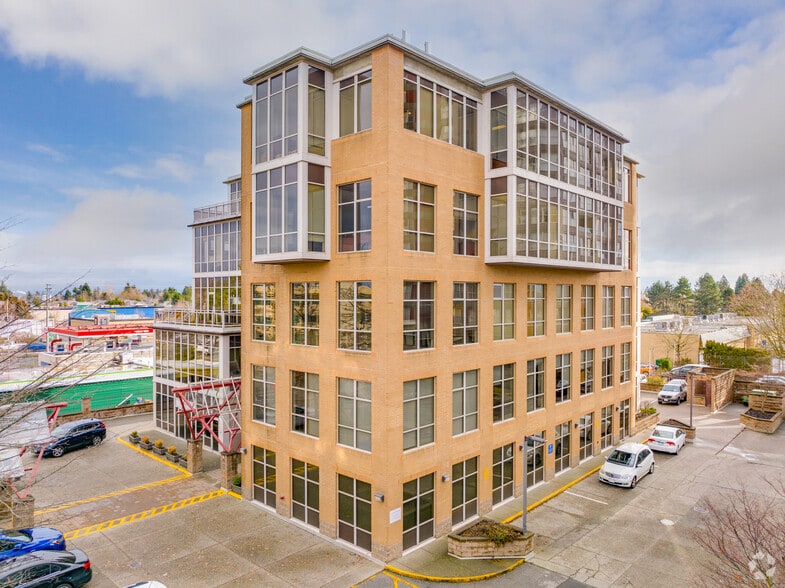 More Photos Of 11950 80th Ave, Delta Office For Lease
