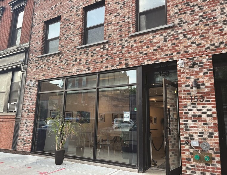 More Photos Of 153 Grand St, Brooklyn Storefront Retail Residential For Lease