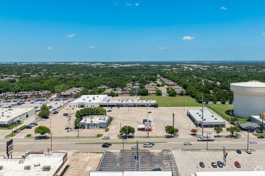 More Photos Of , Dallas General Retail For Sale
