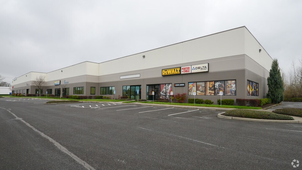 More Photos Of 14811 NE Airport Way, Portland Warehouse For Lease