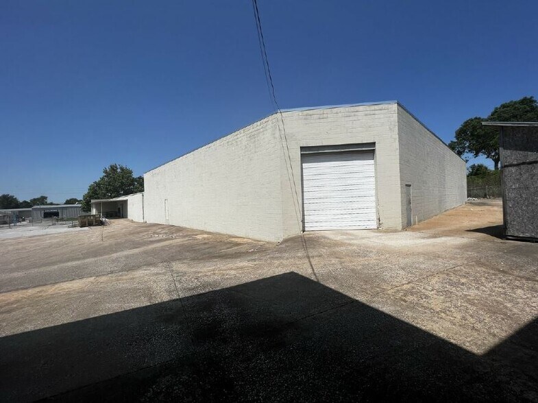More Photos Of 6310 E 13th St, Tulsa Manufacturing For Sale