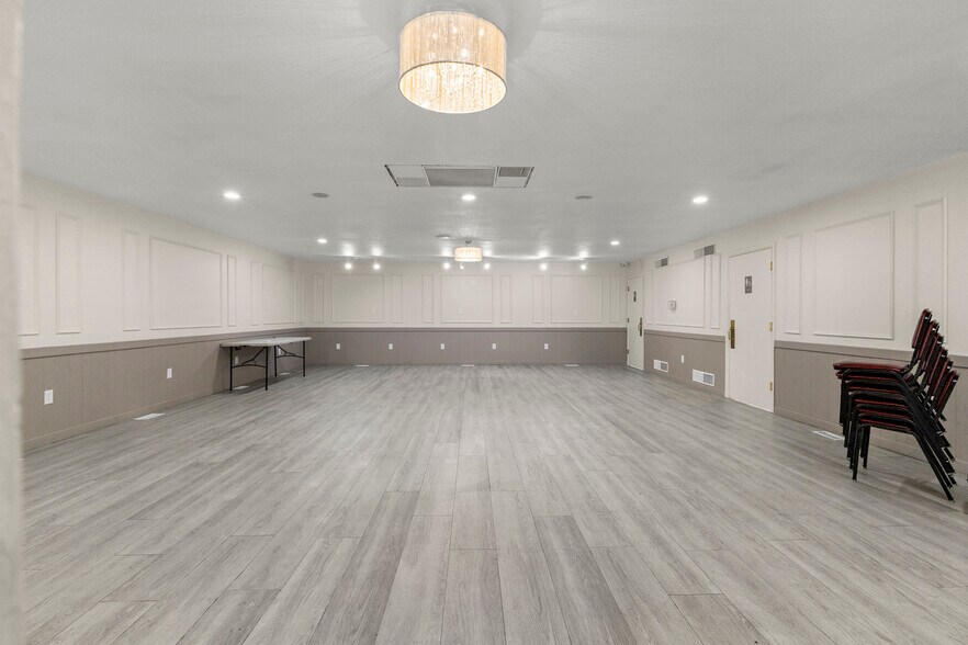 More Photos Of 1217 S Merriman Rd, Westland Lodge Meeting Hall For Sale