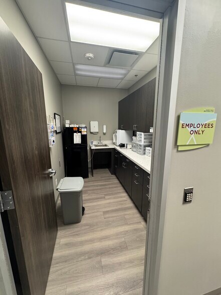 More Photos Of 1395 US Highway 183, Leander Unknown For Lease