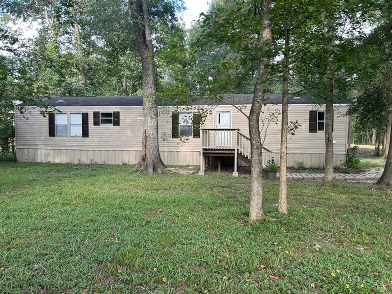 More Photos Of 101 County Road 2341, Dayton Apartments For Sale