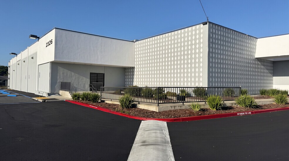 More Photos Of 2326 Florin Rd, Sacramento General Retail For Lease