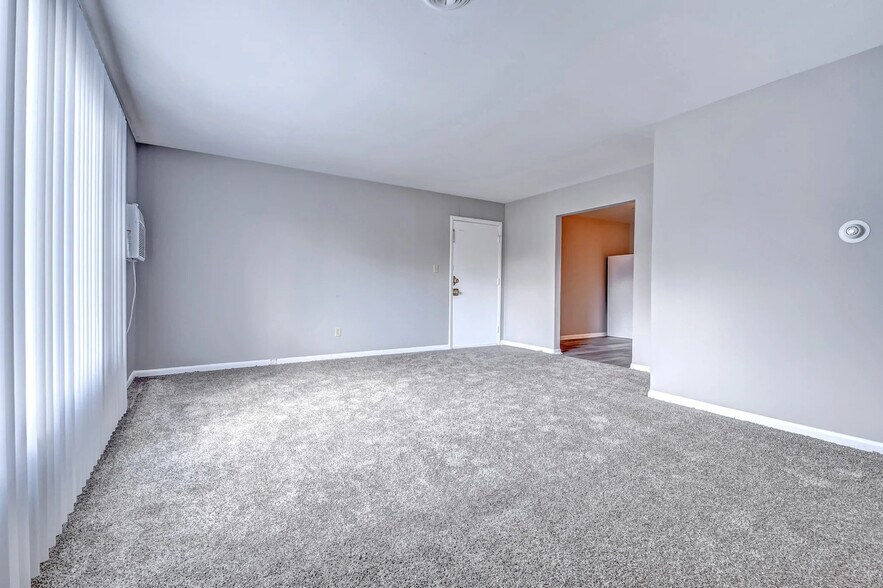 More Photos Of 9620 Farmer Dr, Highland Apartments For Sale