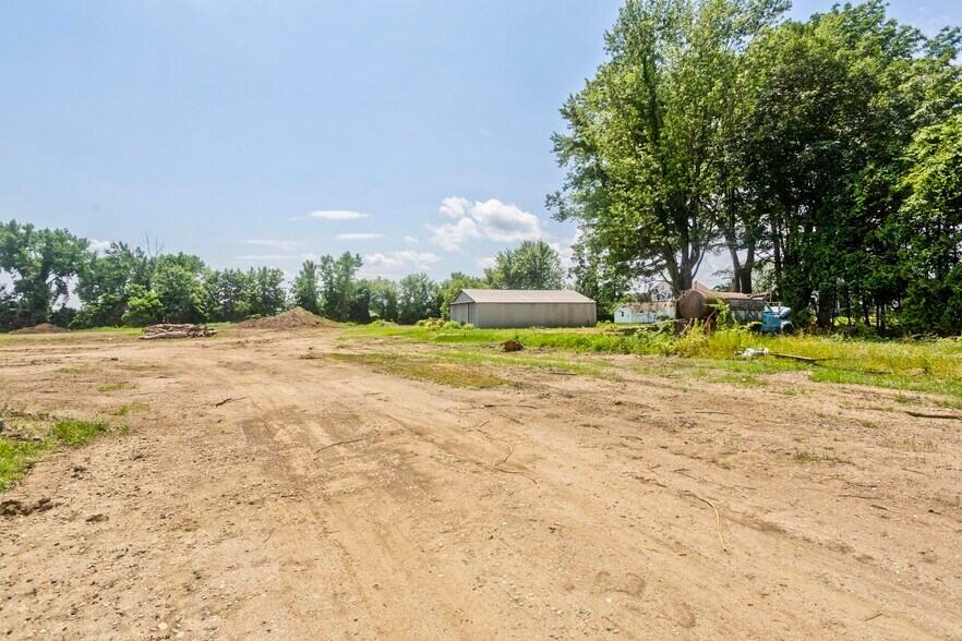 More Photos Of 166-186 Ashley Ave, West Springfield Land For Sale