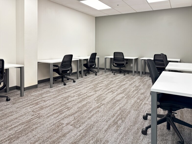 More Photos Of 5055 E Broadway Blvd, Tucson Coworking Space