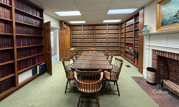 More Photos Of 307 Pettigru St, Greenville Office For Sale