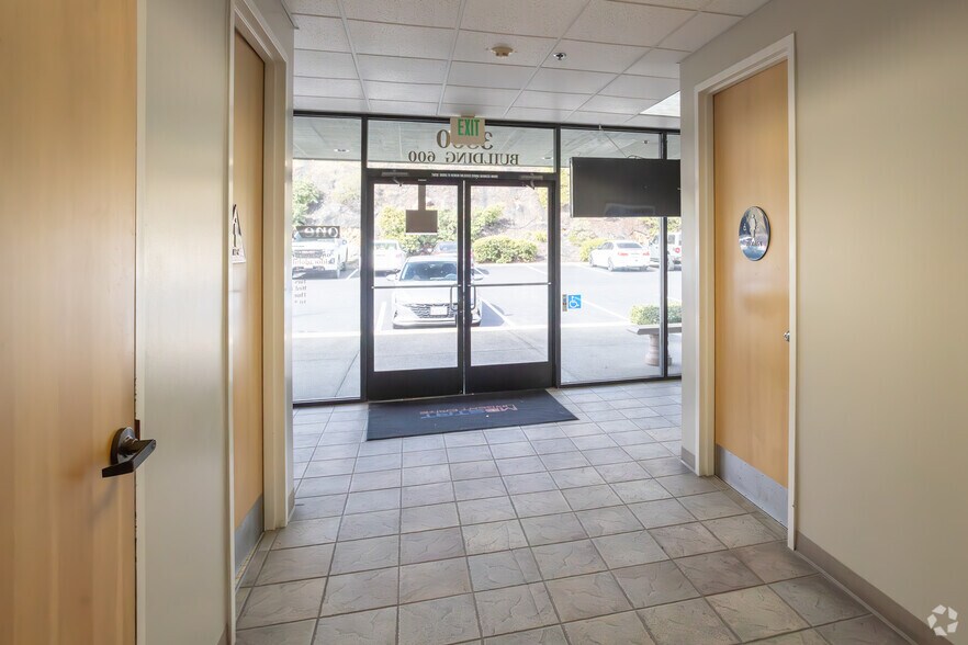More Photos Of 3860 El Dorado Hills Blvd, El Dorado Hills Medical For Lease