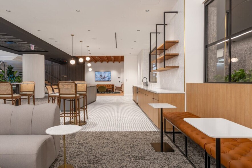 More Photos Of 55 E Monroe St, Chicago Office Residential For Lease