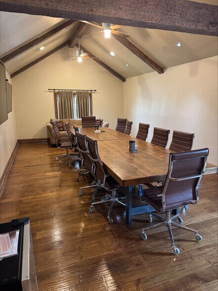 More Photos Of 1414 14th St, Plano Office For Lease