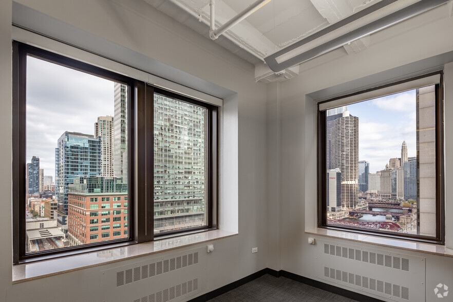 Photo of 13rd Floor Ste 1300