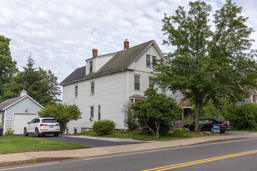 More Photos Of 211 Court St, Plymouth Apartments For Sale