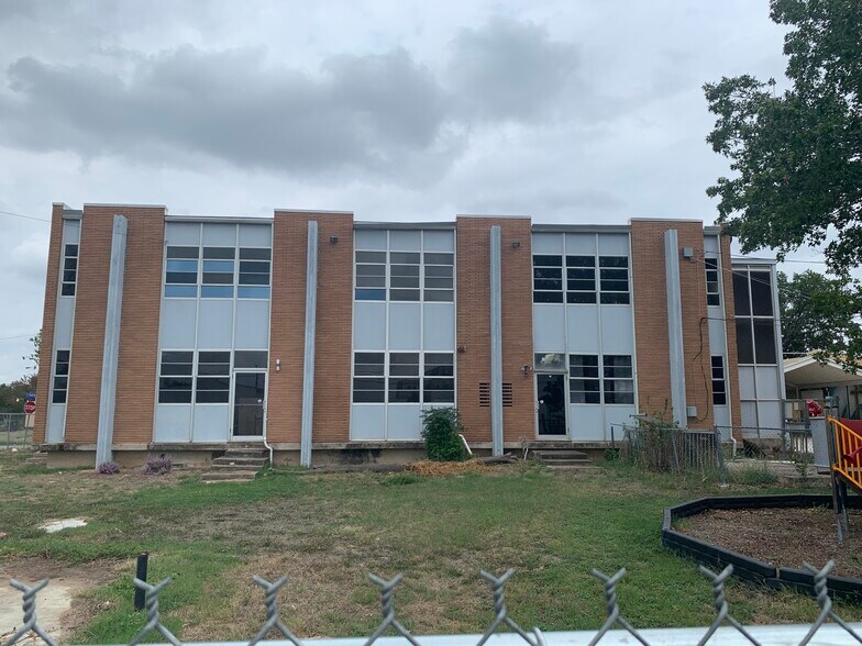 More Photos Of 4611 San Pedro, San Antonio Religious Facility For Sale