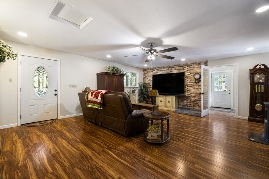 More Photos Of 12468 La Porte Rd, Camptonville Manufactured Housing Mobile Home Park For Sale