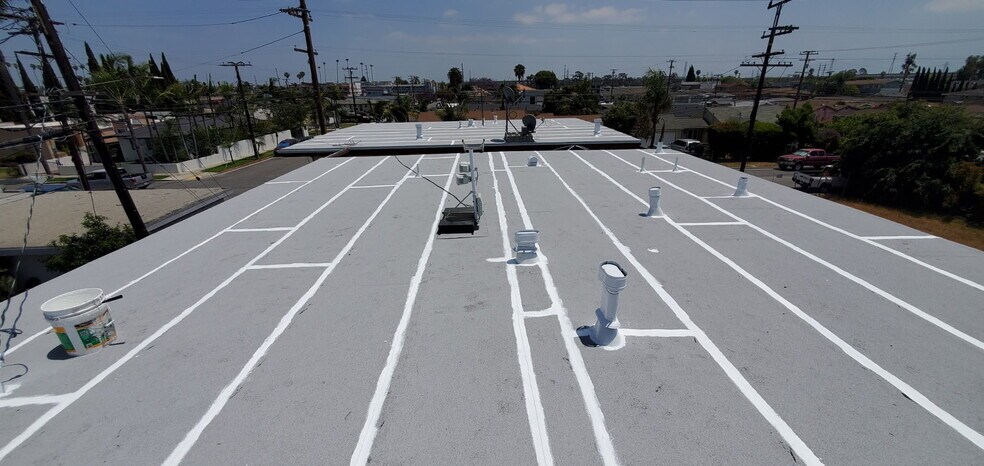 More Photos Of 16701 S Berendo Ave, Gardena Apartments For Sale