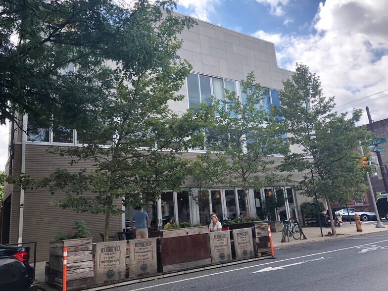 More Photos Of 2149 Catharine St, Philadelphia Storefront Retail Residential For Lease