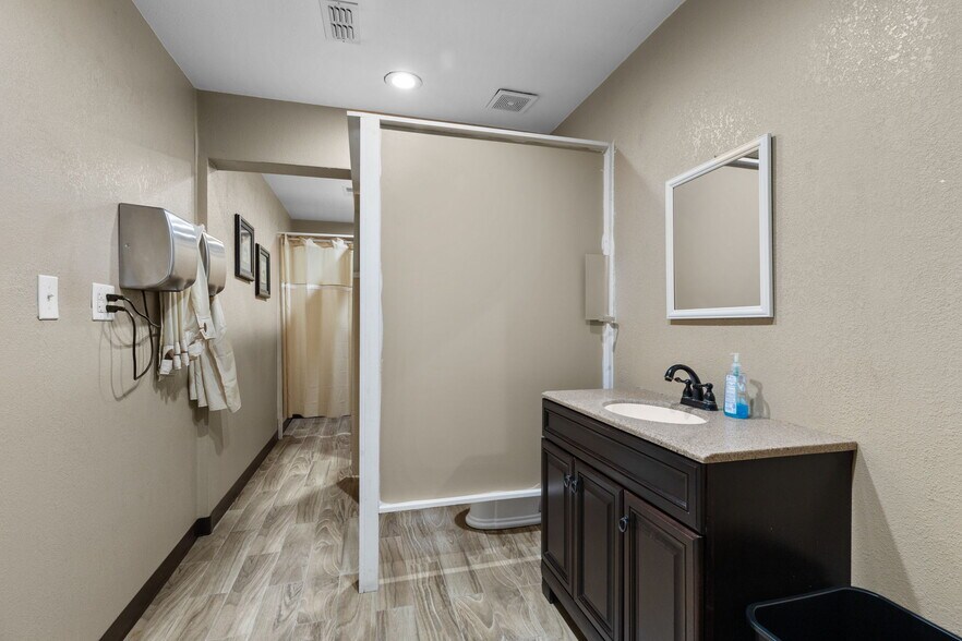 More Photos Of 18302 Noyce Rd, Crosby Lodge Meeting Hall For Sale