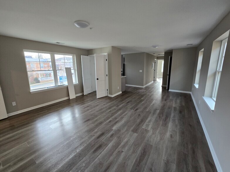 More Photos Of 237 Main St, Hackettstown Apartments For Sale