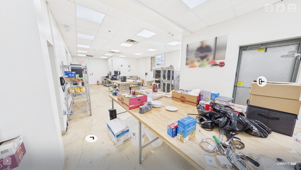 More Photos Of 80 Leuning St, South Hackensack Warehouse For Lease