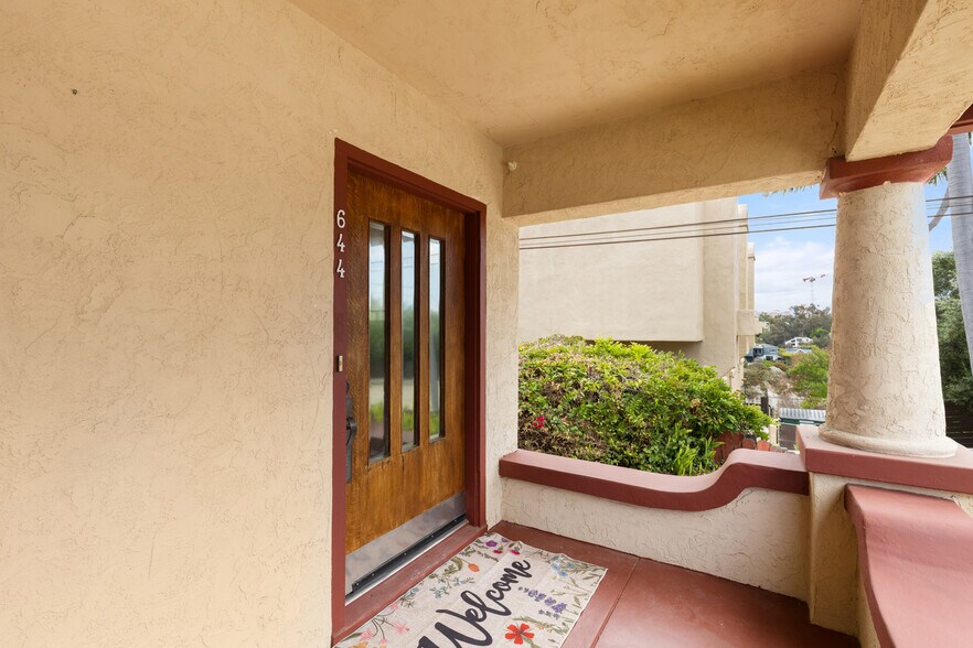 More Photos Of 642 Torrance St, San Diego Apartments For Sale