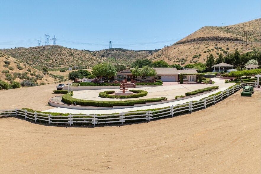More Photos Of 5801 Hacienda Ranch Rd, Palmdale Specialty For Sale