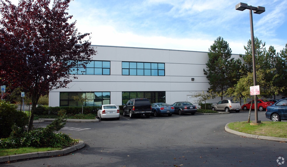 More Photos Of 14700 NE 95th St, Redmond Flex For Lease