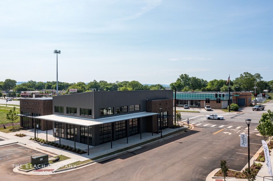 Primary Photo Of 3700 Governors Dr SW, Huntsville Apartments For Lease