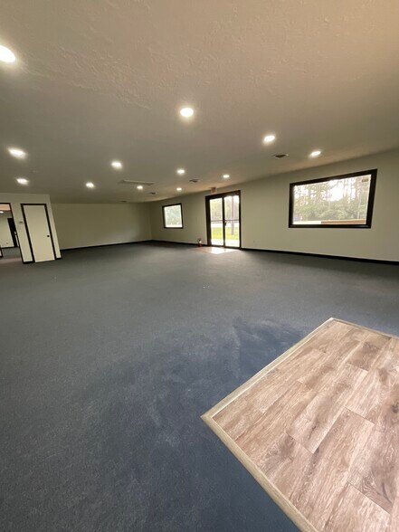 More Photos Of 4890 W Main St, League City Land For Lease