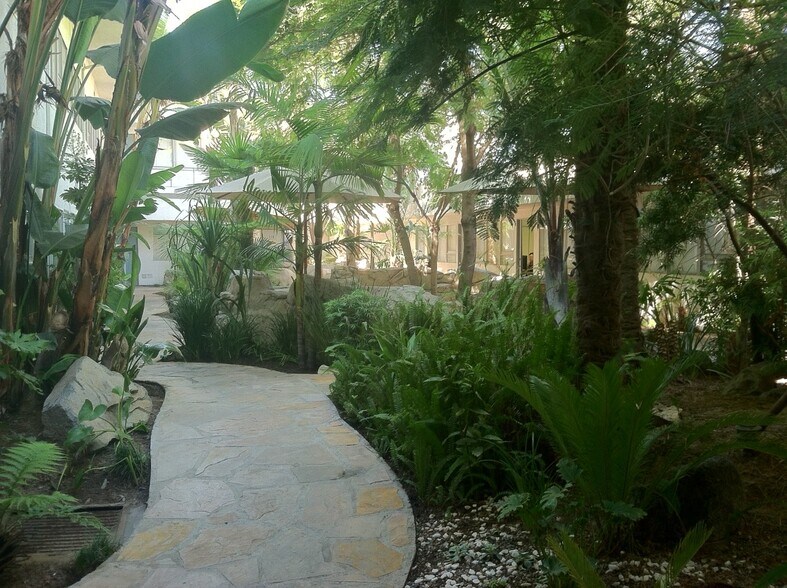 More Photos Of 1811 W Katella Ave, Anaheim Office For Lease