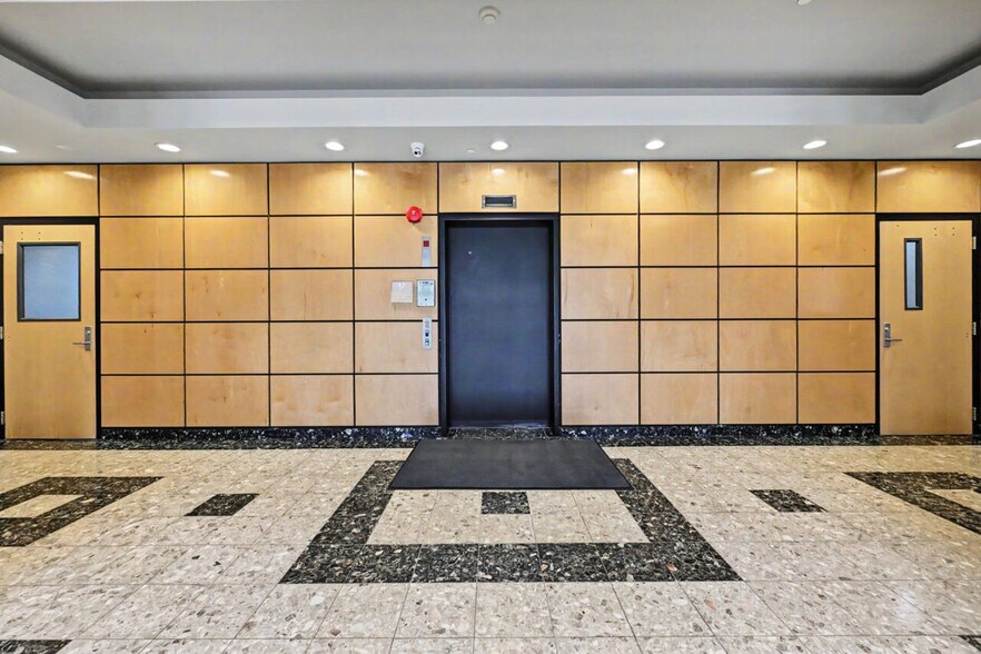 More Photos Of 72 Glenmaura National Blvd, Moosic Office For Lease
